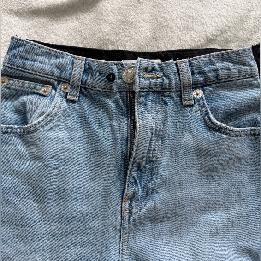 Pull&Bear Blue And Black Contrast Jeans View 4
